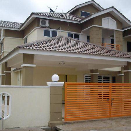 Greenleaf Angsana Homestay Jerantut Exterior foto